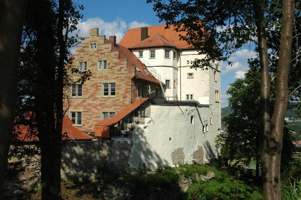 Schloss Neuburg Hotel Mosbach  Exterior foto